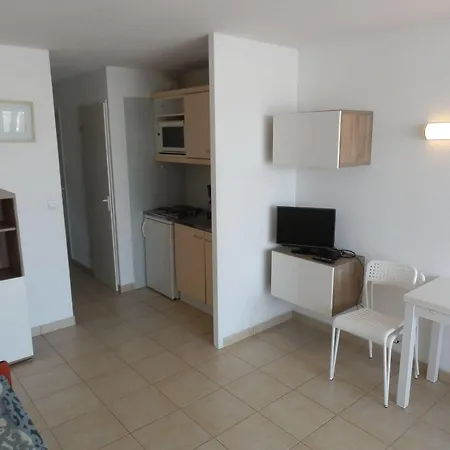 Ulysse Port Camargue 4*