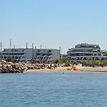 Aparthotel Ulysse Port Camargue