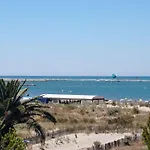 Ulysse Port Camargue Aparthotel 3*
