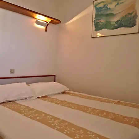 Appart hôtel Rivages D'ulysse Port Camargue *