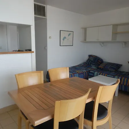 Ulysse Port Camargue Апарт-отель