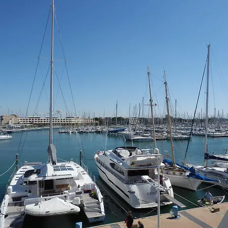 Ξενοδοχείο με διαμερίσματα Ulysse Port Camargue 3*