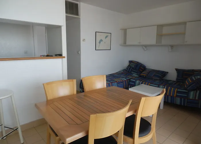 Rivages D'ulysse Port Camargue Appart hôtel