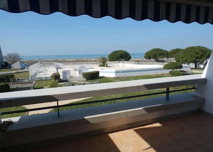 Aparthotel Ulysse Port Camargue 3*
